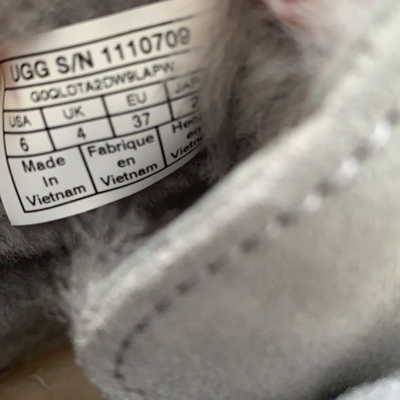 UGG Kallen genuine shearling line bootie slipper - Picture 7 of 15